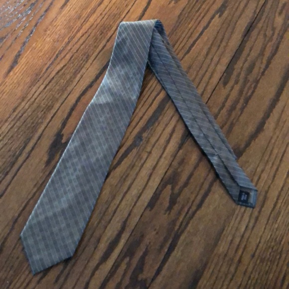 Calvin Klein tie - Picture 2 of 3